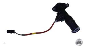 Używane Rura EGR Renault Megane IV Estate (RFBK) Cena € 60,50 Z VAT oferowane przez NNP Automotive Group