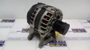 Begagnade Dynamo Mercedes C (W205) C-160 1.6 16V Pris € 151,25 Inklusive moms erbjuds av Autoparts Van De Velde