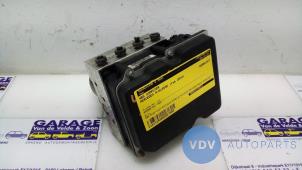 Begagnade ABS-dator Mercedes A (W169) 2.0 A-160 CDI 16V Pris € 78,65 Inklusive moms erbjuds av Autoparts Van De Velde