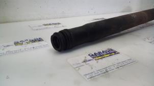 Begagnade 4x4 främre mellandrivaxel Mercedes E Estate (S213) E-43 AMG 3.0 V6 Turbo 4-Matic Pris € 332,75 Inklusive moms erbjuds av Autoparts Van De Velde