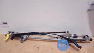 Begagnade Torkarmekanism Mercedes A (W169) 2.0 A-180 CDI 16V 5-Drs. Pris € 60,50 Inklusive moms erbjuds av Autoparts Van De Velde