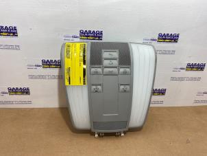 Begagnade Innerbelysning, fram Mercedes E (W212) E-200 CDI 16V BlueEfficiency,BlueTEC Pris € 48,40 Inklusive moms erbjuds av Autoparts Van De Velde