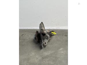 Gebruikte Fusee rechts-voor Mercedes E Estate (S212) E-250 16V BlueTEC Prijs € 72,60 Inclusief btw aangeboden door Autoparts Van De Velde