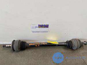 Begagnade Drivknut, bakre Mercedes E (C207) E-260 CGI 16V BlueEfficiency Pris € 90,75 Inklusive moms erbjuds av Autoparts Van De Velde