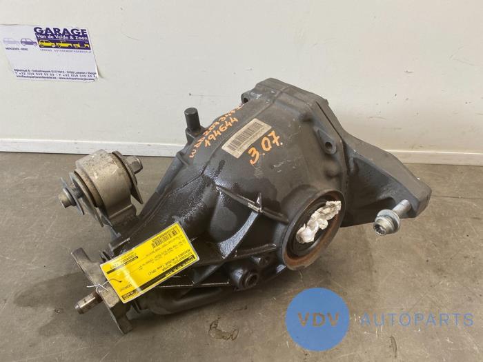 Bakre differential från en Mercedes-Benz E (C207) E-260 CGI 16V BlueEfficiency 2012