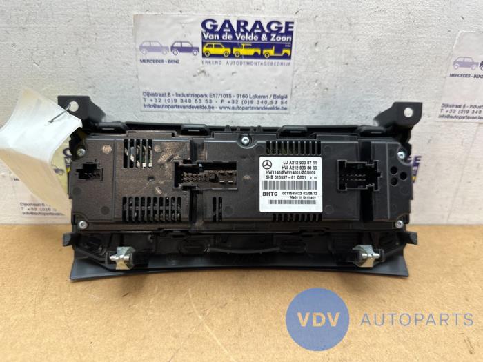 Värmekontrollpanel från en Mercedes-Benz E (C207) E-260 CGI 16V BlueEfficiency 2012