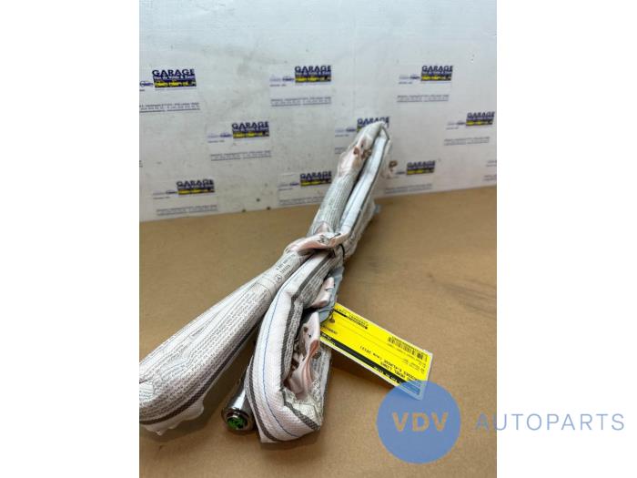 Takgardinairbag, vänster från en Mercedes-Benz E (C207) E-260 CGI 16V BlueEfficiency 2012