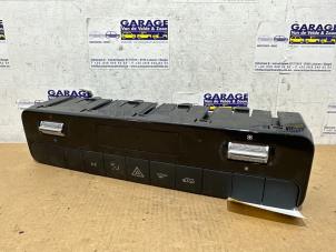 Begagnade Nödbelysningsbrytare Mercedes Sprinter 5t (907.6) 214 CDI 2.1 D FWD Pris € 151,25 Inklusive moms erbjuds av Autoparts Van De Velde