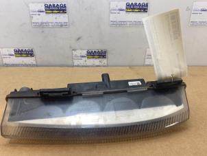 Begagnade Dagsljus höger Mercedes E (C207) E-260 CGI 16V BlueEfficiency Pris € 60,50 Inklusive moms erbjuds av Autoparts Van De Velde