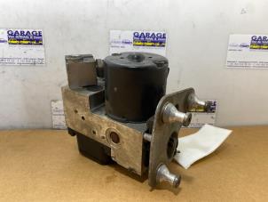 Gebruikte ABS Computer Mercedes E Combi (S210) 2.7 E-270 CDI 20V Prijs € 108,90 Inclusief btw aangeboden door Autoparts Van De Velde