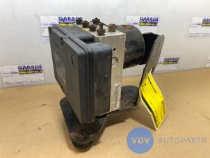 Gebruikte ABS Computer Mercedes ML II (164/4JG) 3.0 ML-350 CDI BlueEFFICIENCY 4-Matic V6 Prijs € 423,50 Inclusief btw aangeboden door Autoparts Van De Velde