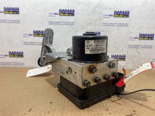 Gebruikte ABS Computer Mercedes C (W203) 1.8 C-200K 16V Prijs € 72,60 Inclusief btw aangeboden door Autoparts Van De Velde