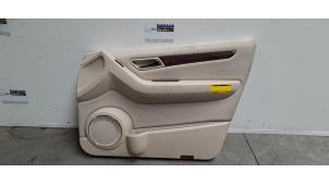 Gebruikte Portierbekleding 4Deurs rechts-voor Mercedes A (W169) 2.0 A-160 CDI 16V Prijs € 60,50 Inclusief btw aangeboden door Autoparts Van De Velde