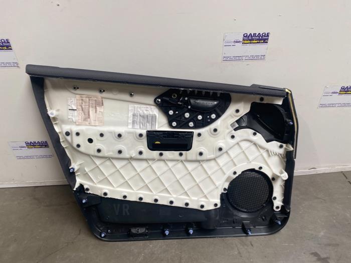 List, framdörr, 4-dörrars, höger från en Mercedes-Benz A (W169) 1.5 A-160 2012