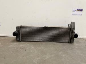 Begagnade Laddluftkylare Mercedes Sprinter 5t (907.6) 311 CDI 2.1 D FWD Pris € 108,90 Inklusive moms erbjuds av Autoparts Van De Velde