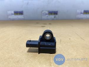 Gebruikte Sensor ACC (afstand) Mercedes S (222.0/222.1) 2.1 S-300 BlueTEC Hybrid, S-300 h 16V Prijs € 12,10 Inclusief btw aangeboden door Autoparts Van De Velde