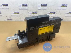 Gebruikte Comfort Module Mercedes GLK (204.7/9) 2.2 220 CDI 16V BlueEff.,BlueTEC 4-Matic Prijs € 151,25 Inclusief btw aangeboden door Autoparts Van De Velde