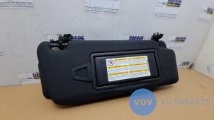 Gebruikte Zonneklep set Mercedes C Estate (S204) 2.2 C-180 CDI 16V BlueEFFICIENCY Prijs € 24,20 Inclusief btw aangeboden door Autoparts Van De Velde