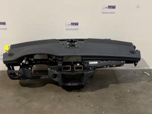 Używane Panel Mercedes CLS (C218) 350 CDI BlueEfficiency 3.0 V6 24V Cena € 363,00 Z VAT oferowane przez Autoparts Van De Velde