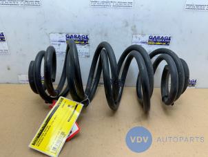 Begagnade Bakre spolfjäder Mercedes GLA (156.9) 1.6 180 16V Pris € 48,40 Inklusive moms erbjuds av Autoparts Van De Velde