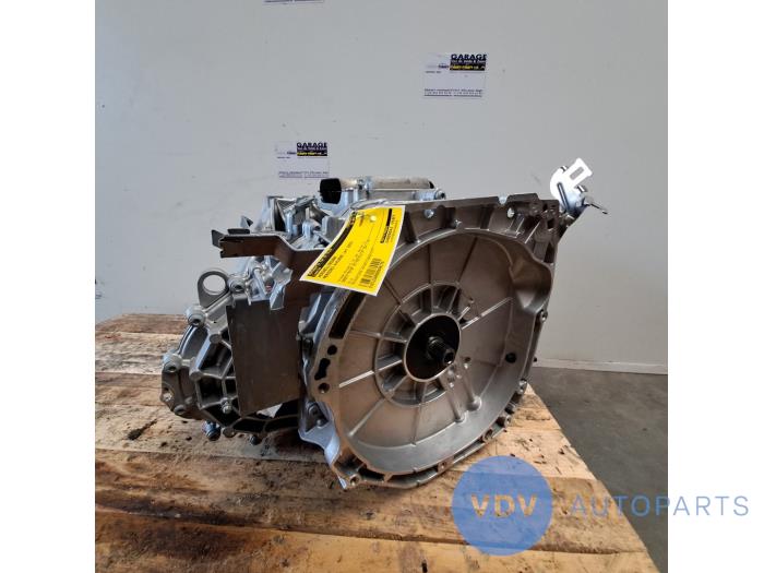 Växellåda från en Mercedes-Benz A (177.0) 1.3 A-250 e Turbo 16V 2023