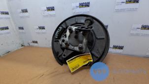 Begagnade Spindel, vänster bak Mercedes B (W245) 2.0 B-180 CDI 16V Pris € 60,50 Inklusive moms erbjuds av Autoparts Van De Velde