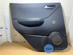 Begagnade List, bakdörr, 4-dörrars, vänster Mercedes A (W169) 1.5 A-160 Pris € 48,40 Inklusive moms erbjuds av Autoparts Van De Velde