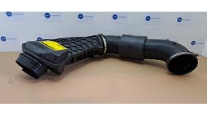 Begagnade Lufttratt Mercedes Sprinter 3,5t (907.6/910.6) 315 CDI 2.0 D RWD Pris € 48,40 Inklusive moms erbjuds av Autoparts Van De Velde