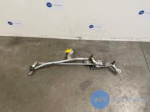 Begagnade Torkarmotor + mekanism Mercedes C (W205) C-180 1.6 CDI BlueTEC, C-180 d 16V Pris € 272,25 Inklusive moms erbjuds av Autoparts Van De Velde