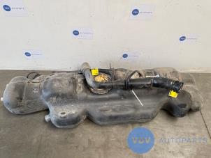 Begagnade Tank Mercedes Sprinter 3,5t (907.6/910.6) 311 CDI 2.1 D RWD Pris € 181,50 Inklusive moms erbjuds av Autoparts Van De Velde