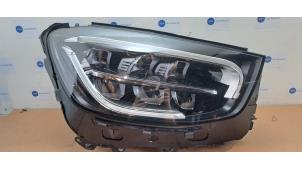 Begagnade Strålkastare, höger Mercedes GLC (X253) 2.0 C-220d 16V 4-Matic Pris € 1.058,75 Inklusive moms erbjuds av Autoparts Van De Velde