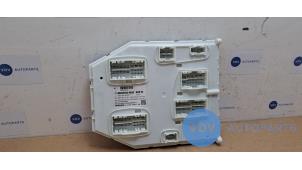 Begagnade Komfortmodul Mercedes Sprinter 3,5t (907.6/910.6) 314 CDI 2.1 D RWD Pris € 90,75 Inklusive moms erbjuds av Autoparts Van De Velde