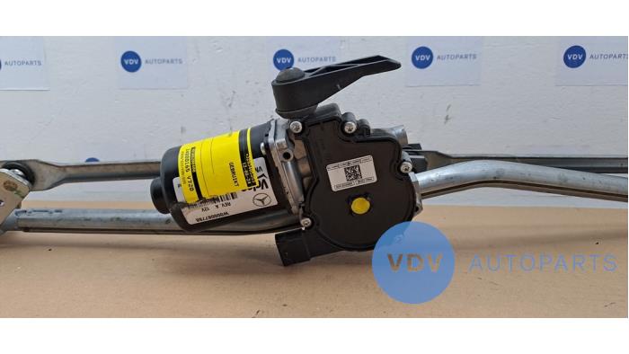 Torkarmotor + mekanism från en Mercedes-Benz Sprinter 4t (907.6/910.6) 414 CDI 2.1 D 4x4 2019