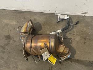 Begagnade Katalytisk avgasrenare Mercedes A-Klasse AMG (177.0) 2.0 A-45 S AMG Turbo 16V 4Matic+ Pris € 1.028,50 Inklusive moms erbjuds av Autoparts Van De Velde