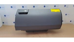 Begagnade Handskfack Mercedes Sprinter 3,5t (906.63) 314 CDI 16V Pris € 60,50 Inklusive moms erbjuds av Autoparts Van De Velde