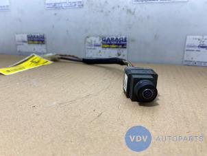 Begagnade 360-graderskamera Mercedes C (W205) C-180 1.6 CDI BlueTEC, C-180 d 16V Pris € 242,00 Inklusive moms erbjuds av Autoparts Van De Velde