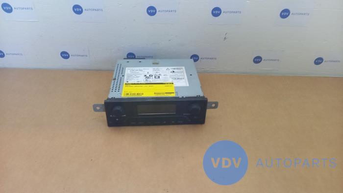 Radio från en Mercedes-Benz Sprinter 4t (907.6/910.6) 414 CDI 2.1 D 4x4 2019