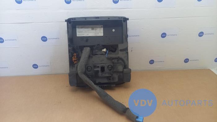 Innerbelysning, fram från en Mercedes-Benz Sprinter 4t (907.6/910.6) 414 CDI 2.1 D 4x4 2019