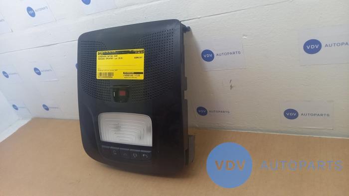 Innerbelysning, fram från en Mercedes-Benz Sprinter 4t (907.6/910.6) 414 CDI 2.1 D 4x4 2019