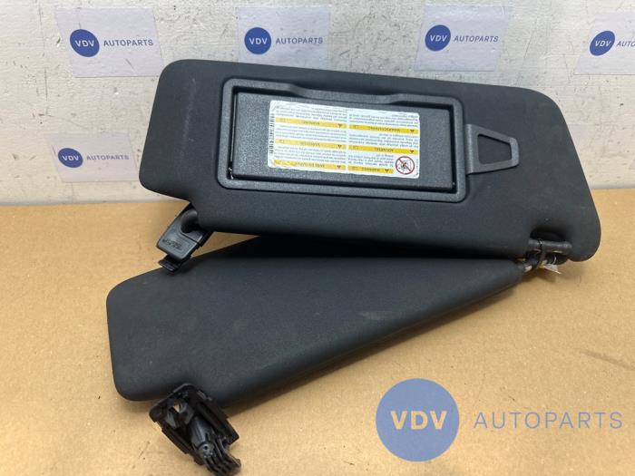 Solskyddsset från en Mercedes-Benz E (C207) E-220 CDI 16V BlueEfficiency 2013