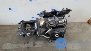 Gebruikte Kachelhuis Mercedes Vito (447.6) 2.0 114 CDI 16V Prijs € 181,50 Inclusief btw aangeboden door Autoparts Van De Velde