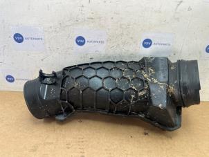 Begagnade Lufttratt Mercedes Sprinter 3,5t (907.6/910.6) 315 CDI 2.0 D RWD Pris € 48,40 Inklusive moms erbjuds av Autoparts Van De Velde