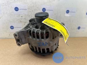 Gebruikte Dynamo Mercedes B (W245) 1.7 B-170 16V Prijs € 108,90 Inclusief btw aangeboden door Autoparts Van De Velde