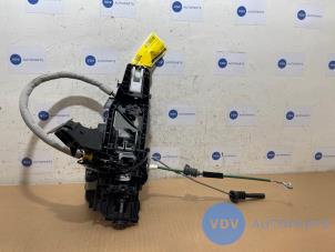 Gebruikte Deurslot Mechaniek 4Deurs rechts-achter Mercedes GLC Coupe (C253) 2.2 220d 16V BlueTEC 4-Matic Prijs € 60,50 Inclusief btw aangeboden door Autoparts Van De Velde