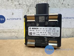 Begagnade Radarsensor Mercedes Sprinter 5t (907.6) 316 CDI 2.1 D RWD Pris € 211,75 Inklusive moms erbjuds av Autoparts Van De Velde