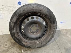 Gebruikte Reservewiel Mercedes Vito (447.6) 2.2 114 CDI 16V 4x4 Prijs € 42,35 Inclusief btw aangeboden door Autoparts Van De Velde