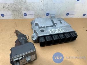 Begagnade Tändningslås + dator Mercedes Vito (447.6) 2.0 110 CDI 16V Pris € 151,25 Inklusive moms erbjuds av Autoparts Van De Velde