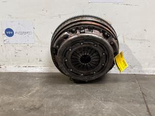 Begagnade Svänghjul Mercedes Sprinter 5t (906.63/65) 516 CDI 16V Pris € 211,75 Inklusive moms erbjuds av Autoparts Van De Velde