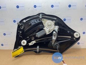 Begagnade Fönstermekanism, 2-dörrars, höger bak Mercedes E (R207) E-350 CDI BlueEfficiency 3.0 V6 24V Pris € 72,60 Inklusive moms erbjuds av Autoparts Van De Velde