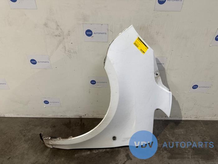 Voorscherm links van een Mercedes-Benz Vito (447.6) 2.2 114 CDI 16V 2015